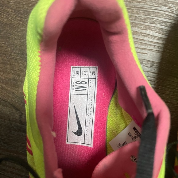 Nike track shoes - Picture 4 of 5